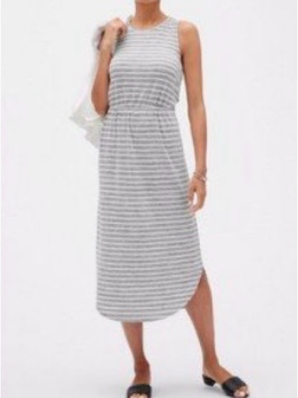 Banana Republic gray striped maxi dress Size M Knit dress Resortwear Vacation